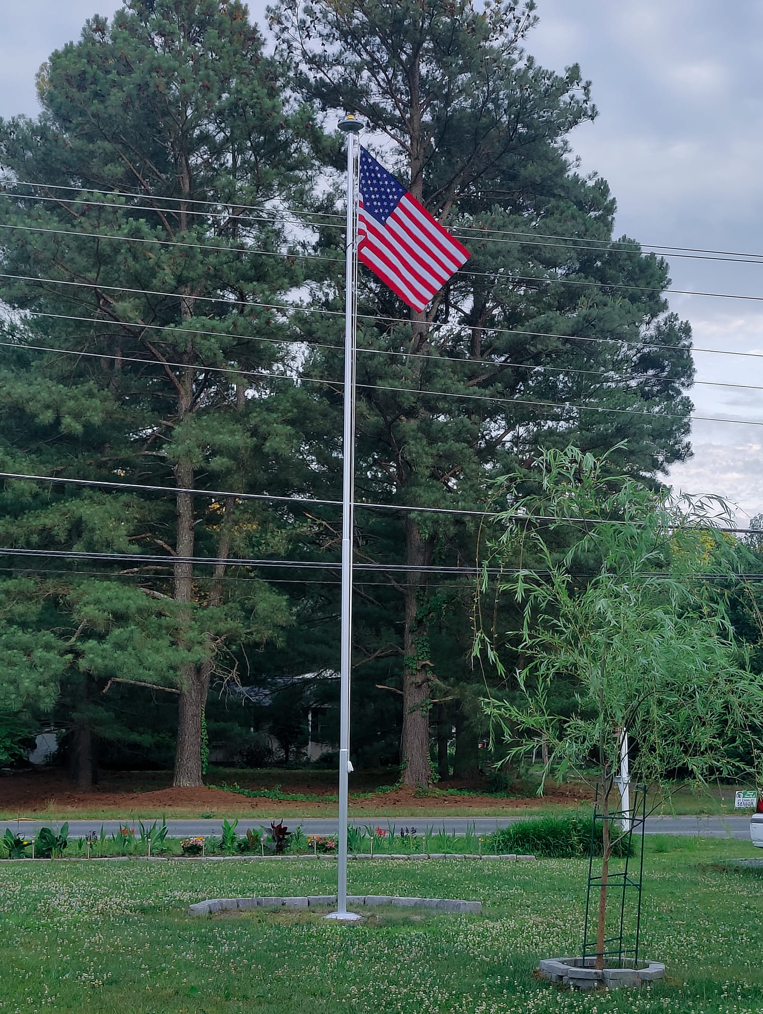 25' or 30' Delta Sectional Flagpole (Silver) 25' Sectional Flagpole Kit / No Thanks 25' or 30' Delta Sectional Flagpole (Silver) 25' Sectional Flagpole Kit / No Thanks